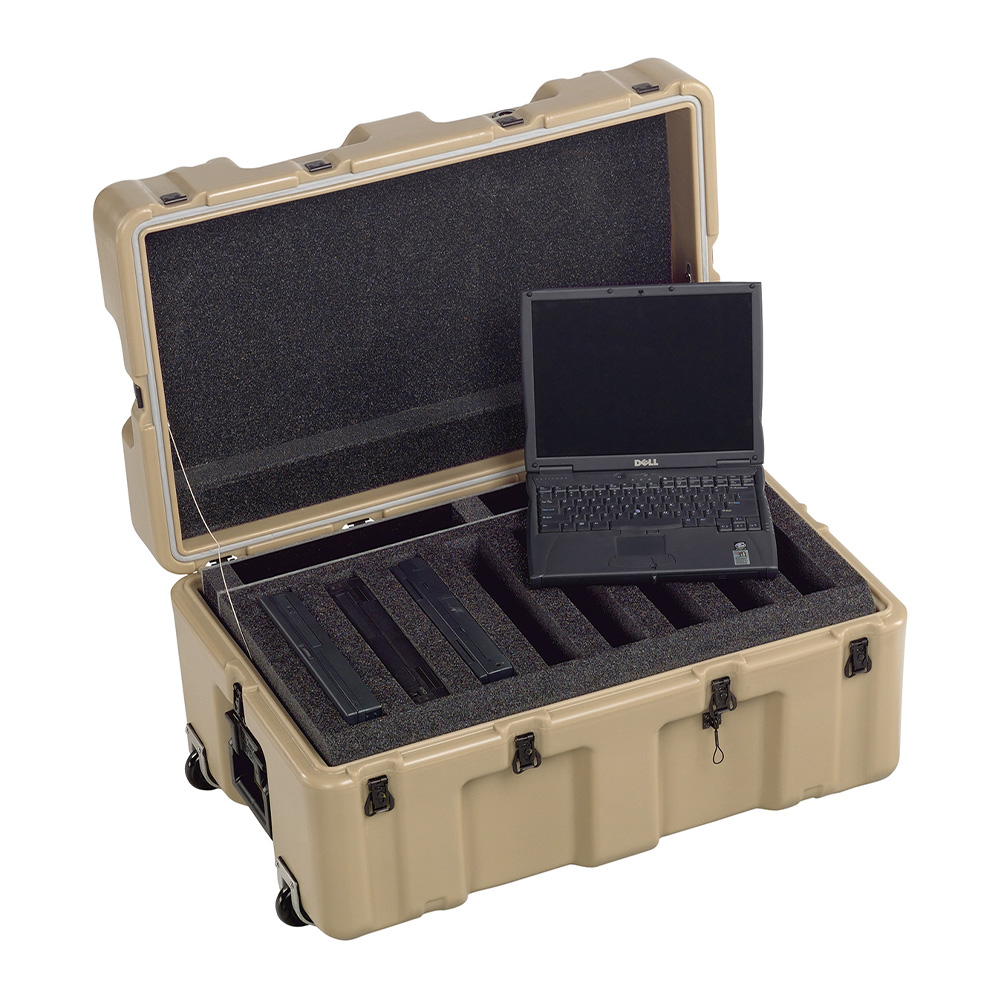 pelican-military-army-laptop-plastic-case